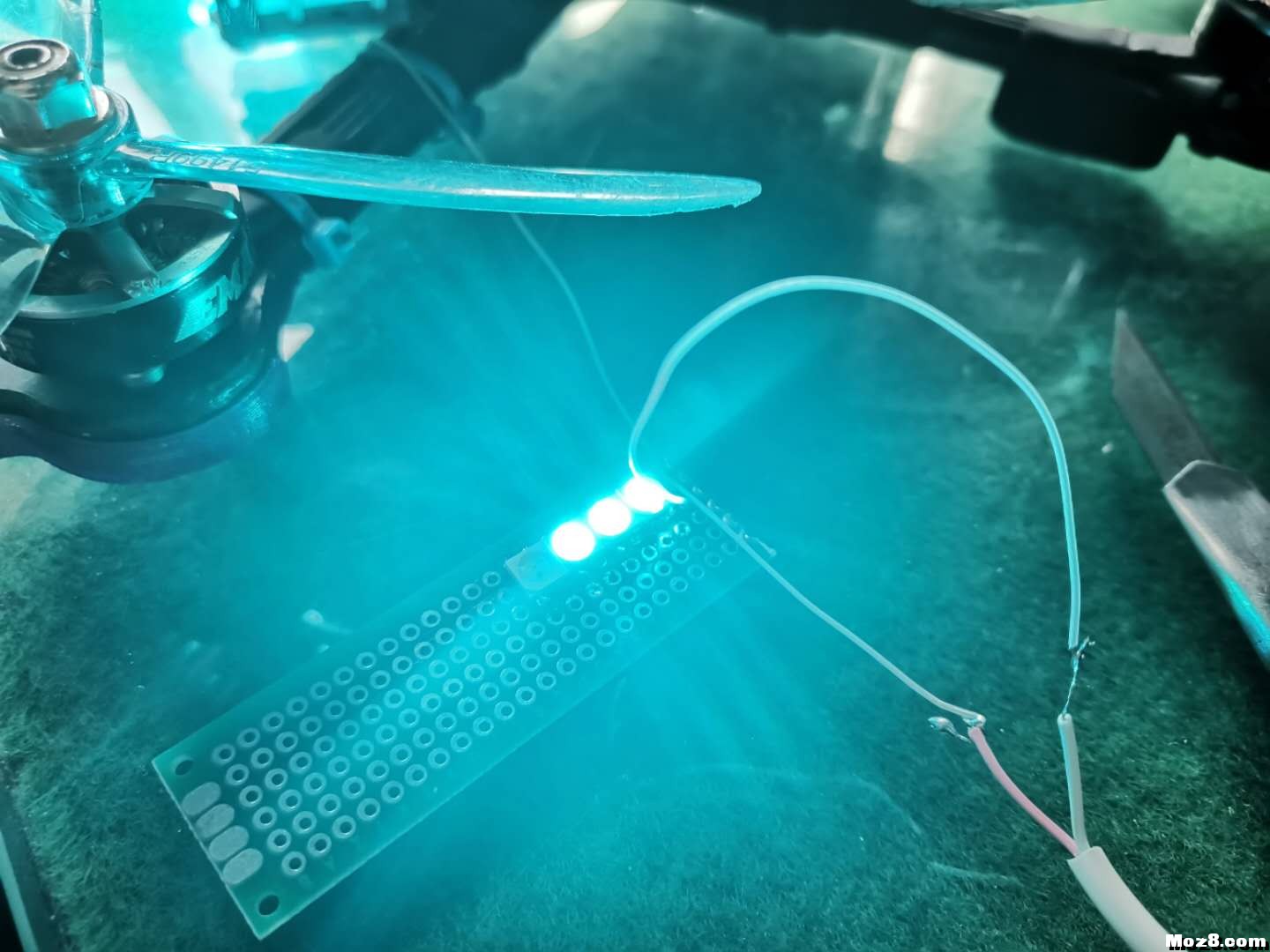 【1块钱】做个穿越机可编程LED灯条 穿越机,led,灯板,灯条,led 作者:酒鬼橘子 2412 