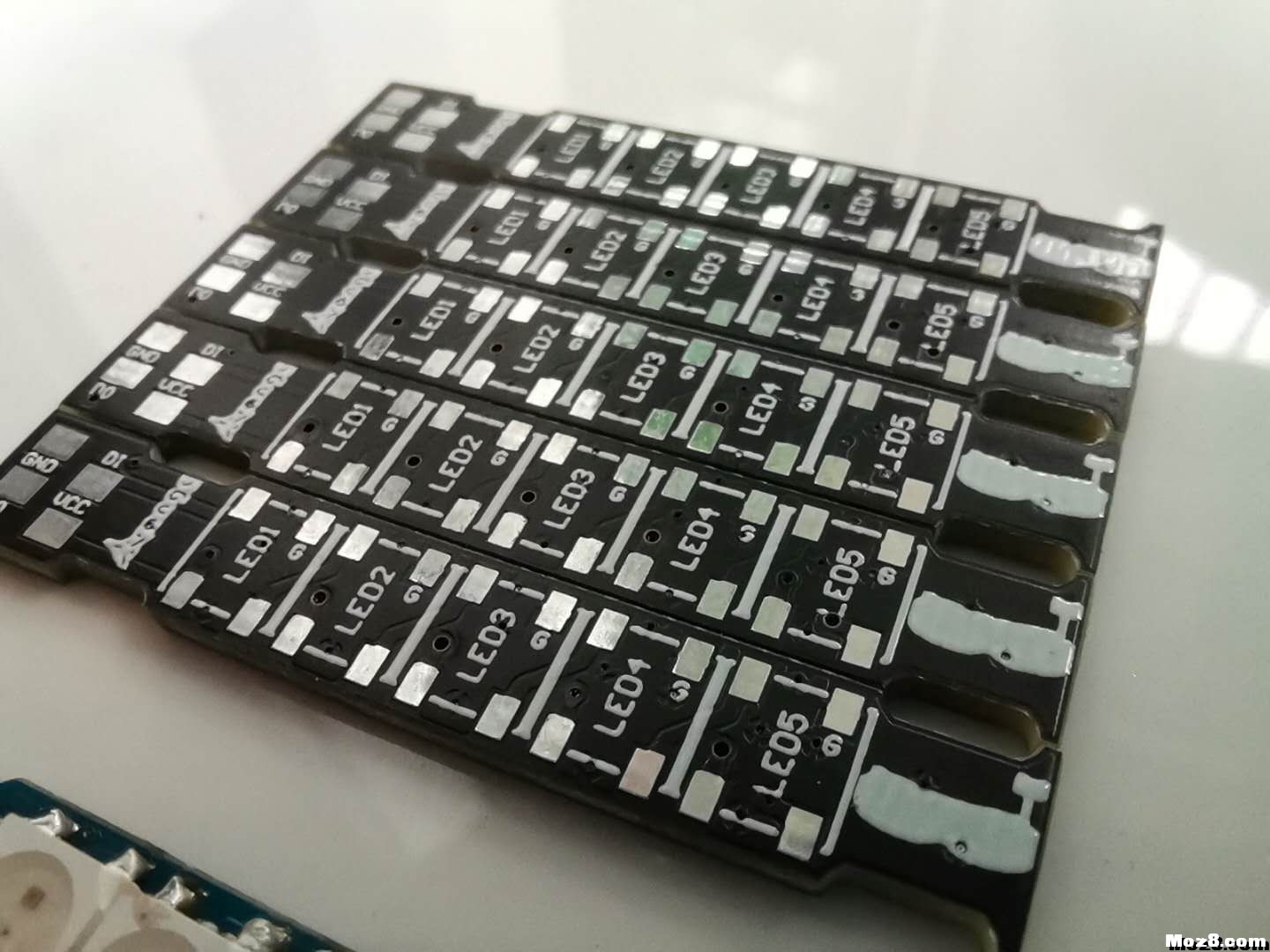 【1块钱】做个穿越机可编程LED灯条 穿越机,led,灯板,灯条,led 作者:酒鬼橘子 1946 
