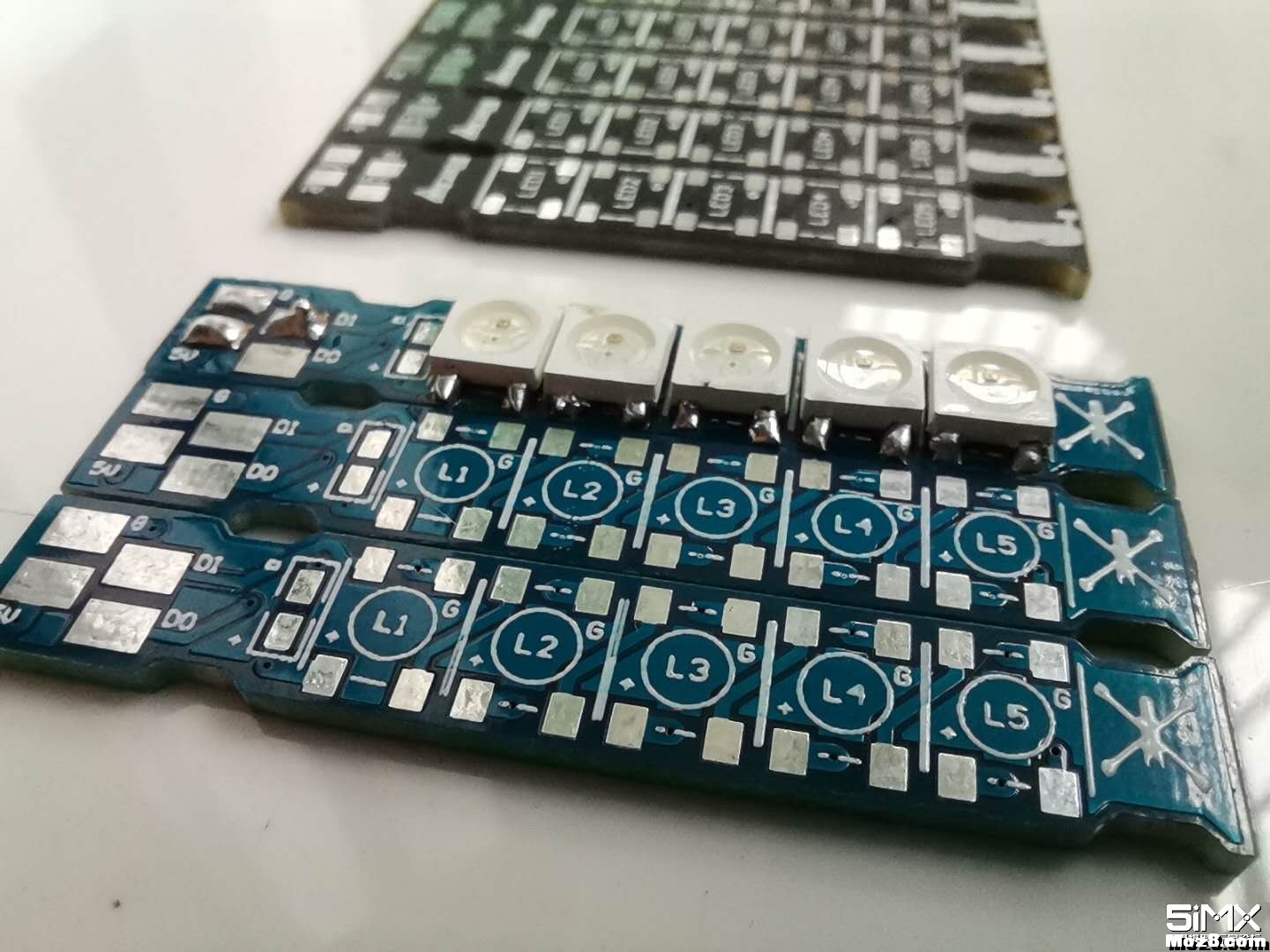 【1块钱】做个穿越机可编程LED灯条 穿越机,led,灯板,灯条,led 作者:酒鬼橘子 7667 
