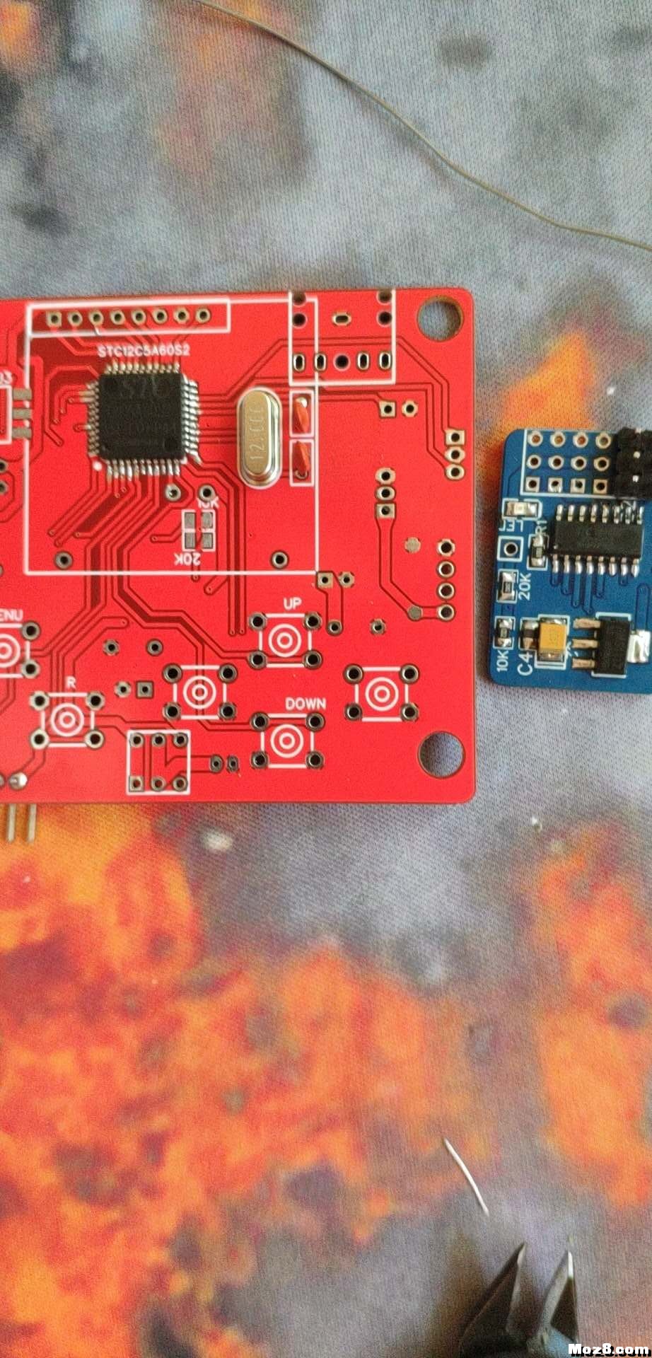 不到10元成本，我制作了一个萝丽6通道遥控器！！！ 遥控器,电容 作者:LoLoLo 8376 