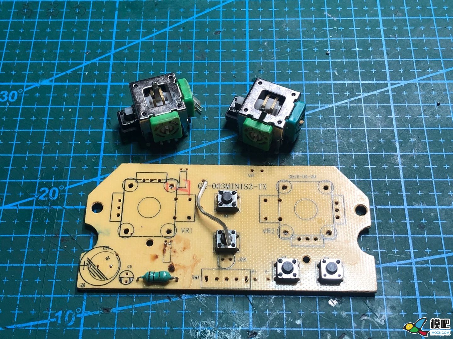 某宝3.5元小遥控器改萝丽一代控 遥控器 作者:gaocl 9886 