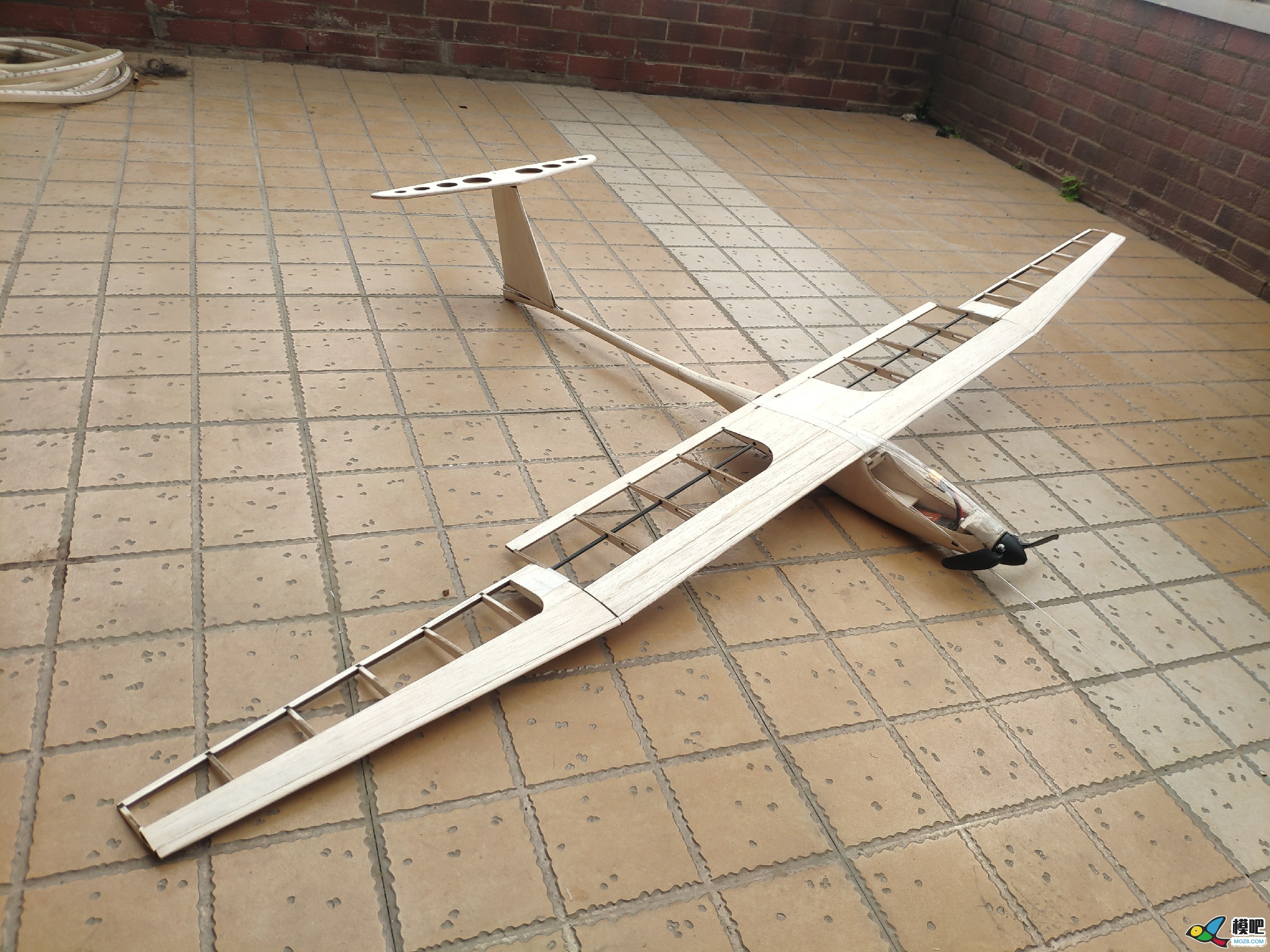 DIY轻木guppy滑翔机，从图纸到出品一步步详细图解 航模,模型,舵机,电机,图纸 作者:张JJ 3237 