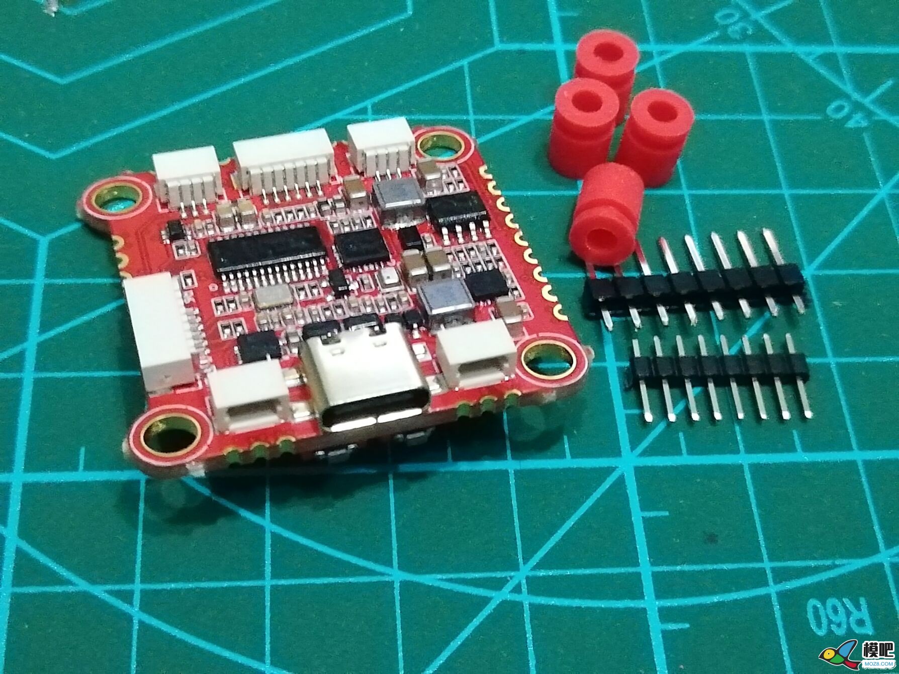 HGLRC Forward F722 2-6s Flight Controller  开箱评测 穿越机,固定翼,飞控,电调,接收机 作者:胖胖。 9898 