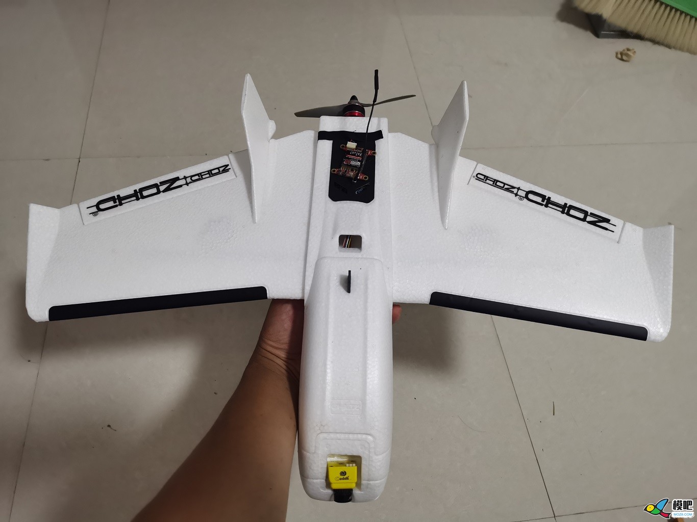 骨骼清奇，57cm翼展小飞机都要被玩坏了 电池,天线,舵机,图传,飞控 作者:zhangyiyun2014 2742 