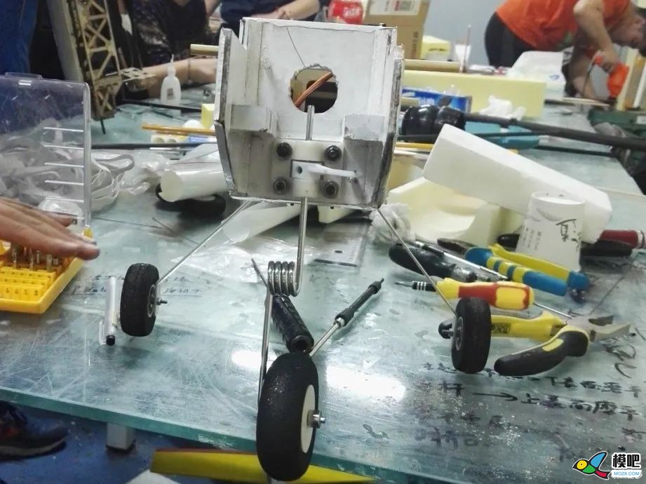 手工制作“小金星”油动上单翼教练机教程 航模,舵机,图纸,机架,发动机 作者:RXDlwE 3113 