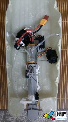 新手第一次做喷泵船（转发） 电池,电调,电机 作者:风无极光 7592 