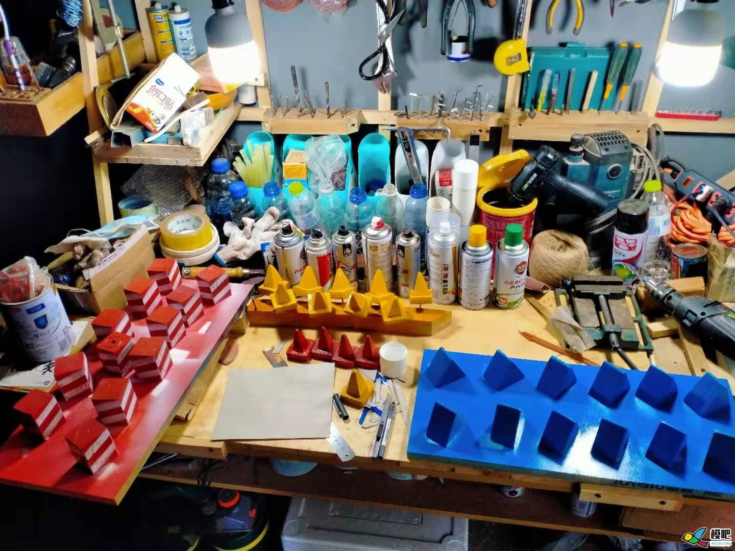 继续喷漆车桩（遥控车比赛道具制作） 遥控车 作者:耍流氓的小屁孩 8607 