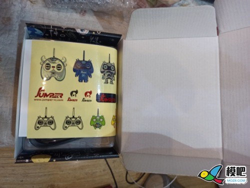 jumper  t-lite 手柄控，全国首开箱 switch lite pro,pubglite有人机吗,lite连pro手柄 作者:wjcoky 5365 
