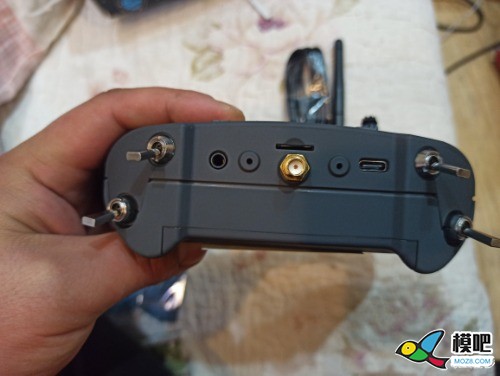 jumper  t-lite 手柄控，全国首开箱 switch lite pro,pubglite有人机吗,lite连pro手柄 作者:wjcoky 6721 