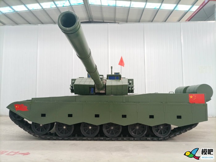 应爱国主义教育的需求，自制作的99a坦克大电动模型 模型,机器人 作者:tongzitanke 4805 