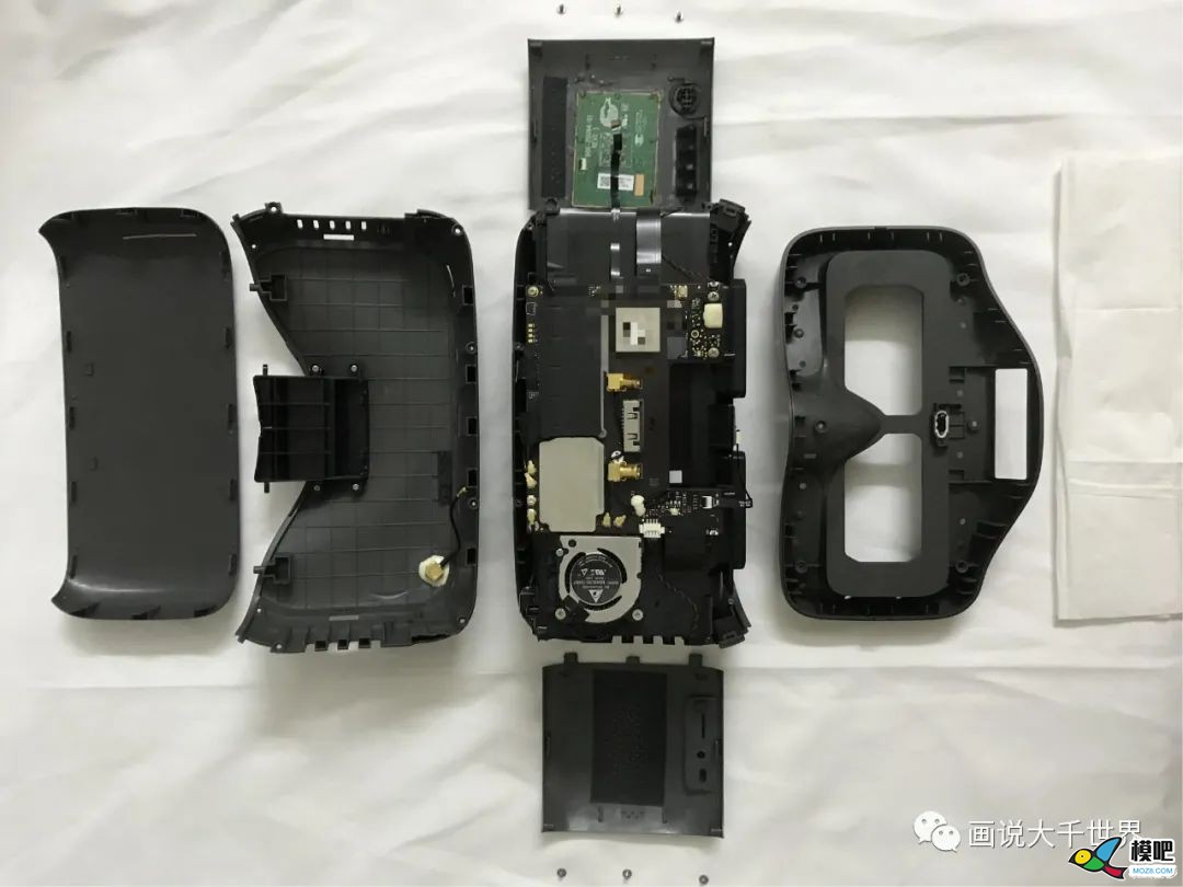 拆DJI Goggles飞行眼镜竞速版 天线,图传,dji,竞速,dji goggles看电影 作者:笑笑生 668 