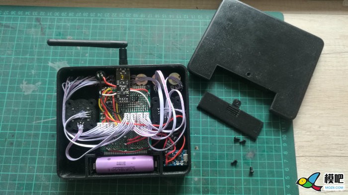 交作业，做了萝丽的三件套 电池,舵机,电调,3D打印,接收机 作者:s5945 6126 