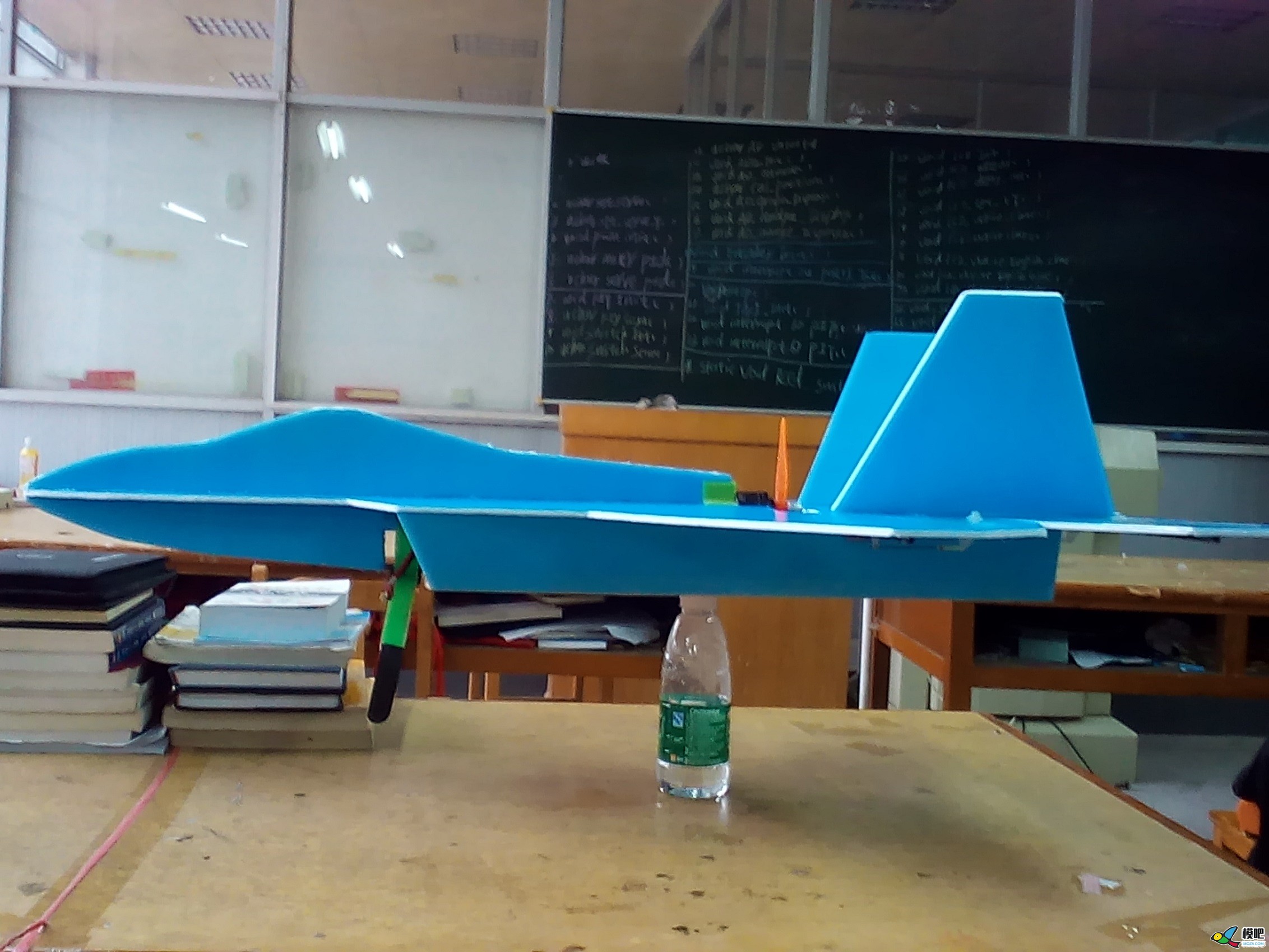 F22模型-灵姬-飞行 模型,F3,F6,bilibili,在这里 作者:红三军团 9665 