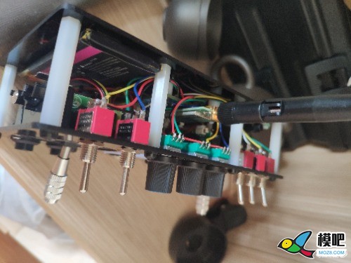 萝莉控，交作业。 萝莉控,PCB,交作业,李和飞,飞机 作者:teltron 6251 