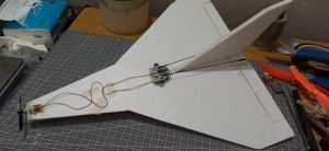 PM.第一次造的三角翼小飞机，制作简单（附图纸）