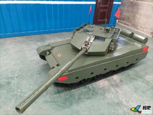 应爱国主义教育的需求，自制作的99a坦克大电动模型